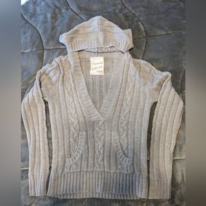 Aero sweater